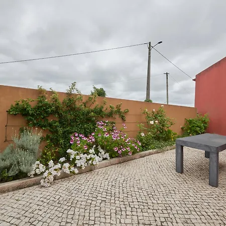 2br With Swimming Pool, By Timecooler Собрал-ди-Монти-Аграсу